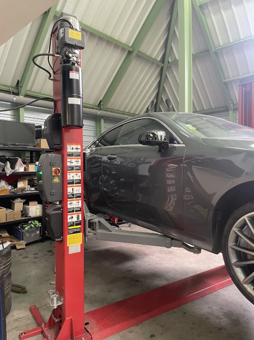 evans-auto-garage-ecouen-reparation-carosserie-peinture-04